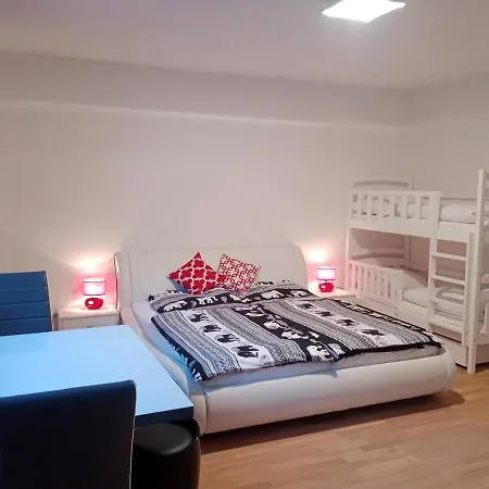 Dachstein Apartman *